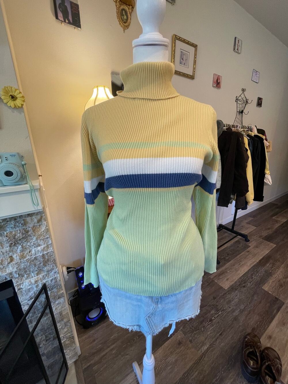 inc international concepts yellow and green turtle neck sweater
